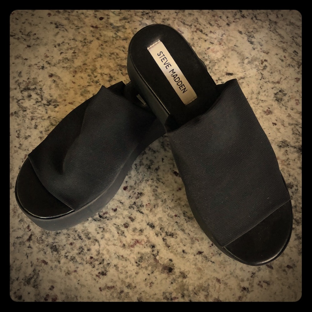 Steve Madden size 8 sandals